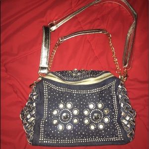 Need to go ‼️ Denim handbag